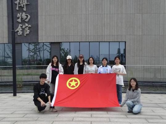 tyc522cc太阳成集团举办“法学传承端午韵，团日共筑法治魂”主题团日活动 (6)